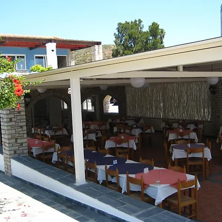 Zefiros Beach Hotel-3